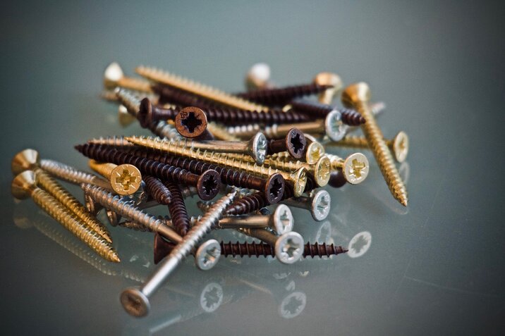 metal-screws